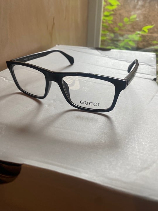Glasses non prescription