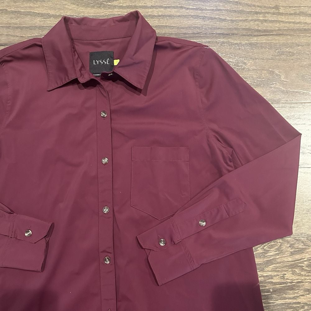 Lysse Button Down Shirt Womens Schiffer Soft Stretch Nylon Blend Medium Burgundy