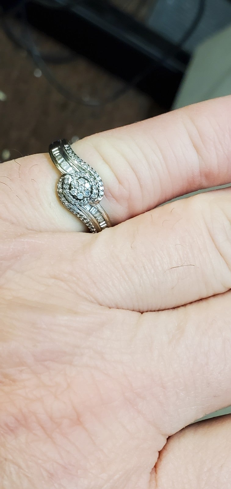 14k white Gold Diamond. 75ctw ring