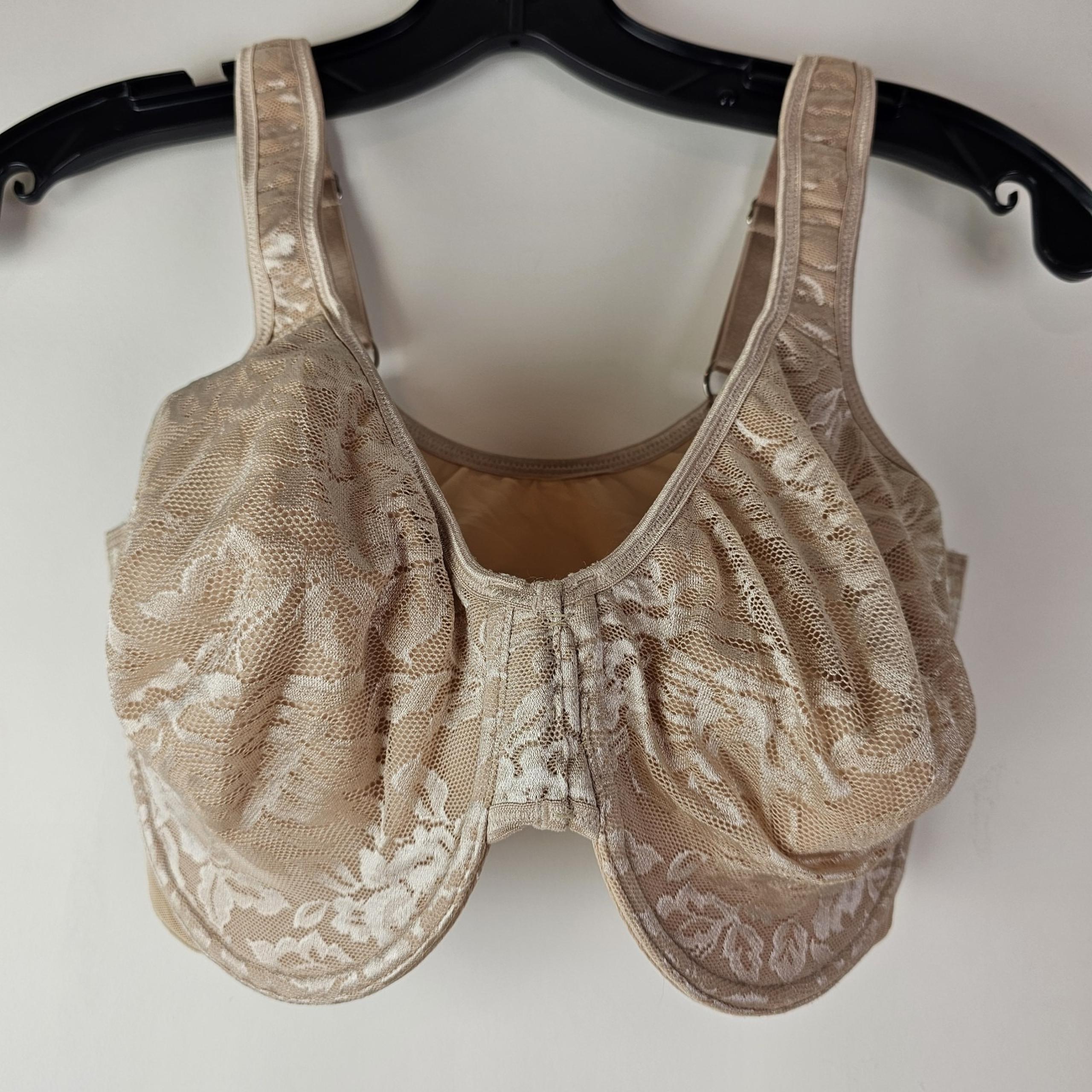 Breezies Bra Size 38DDD 38F Jacquard Shine Underwire Support Beige