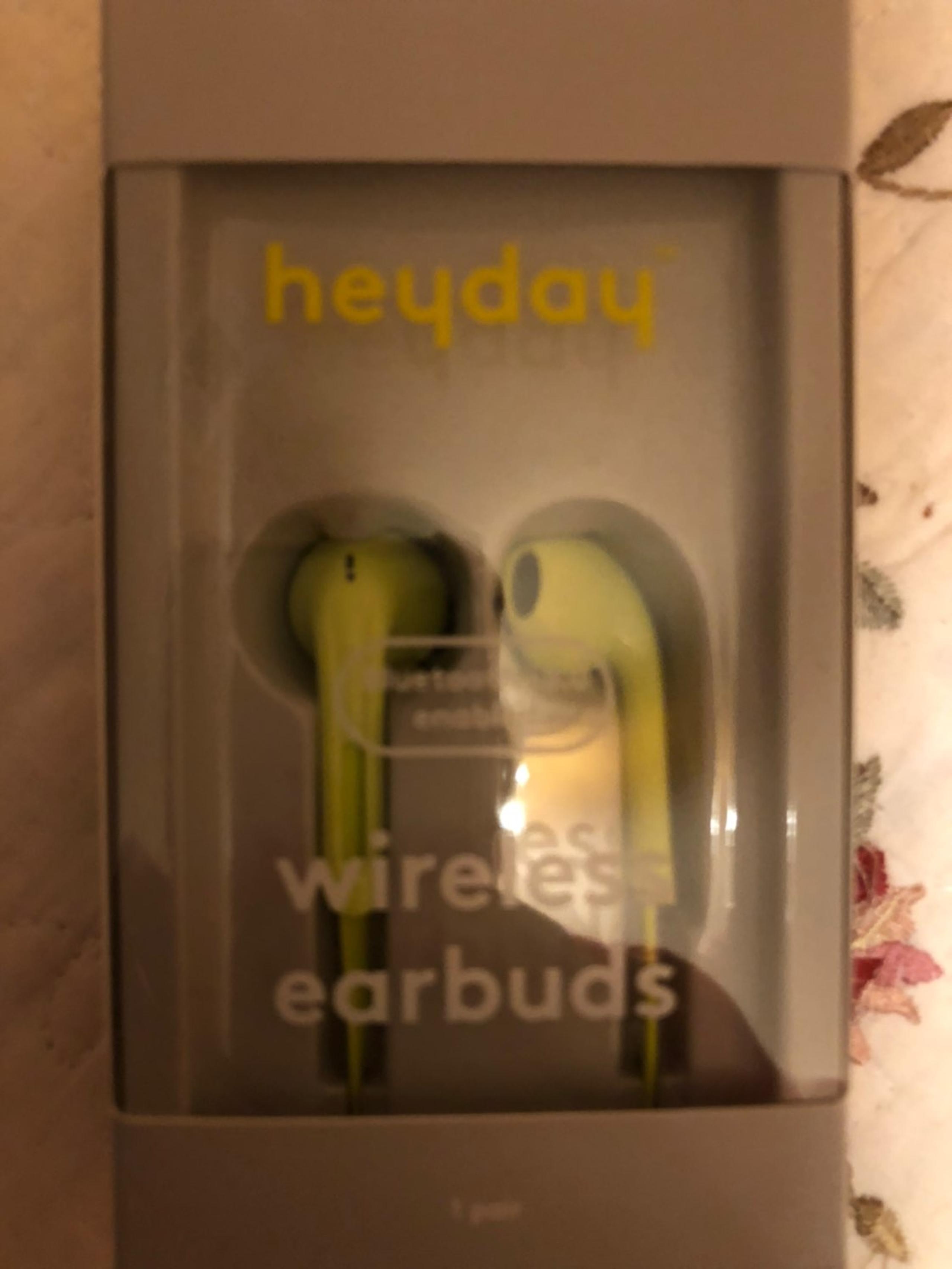 Earbuds