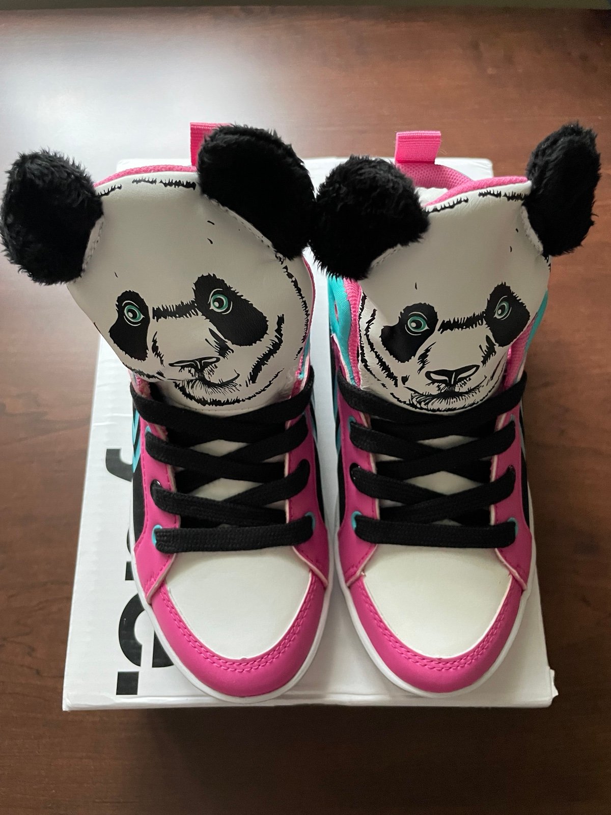 New! Feiyue Panda Sneakers