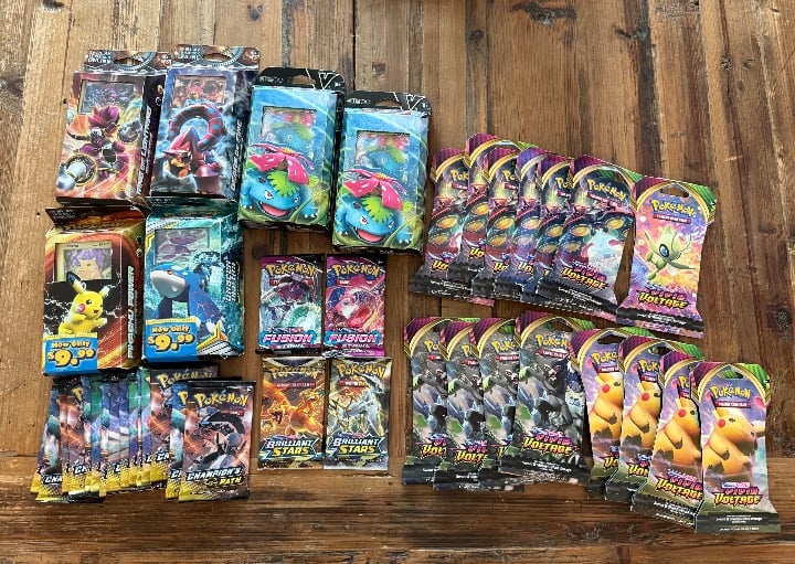 Pokémon TCG: XY, Sun & Moon, Sword & Shield Bundle