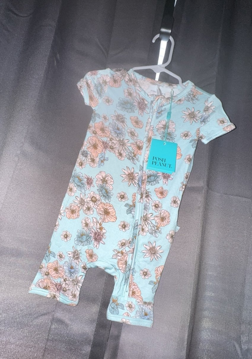 Posh peanut double zippy shorts/romper