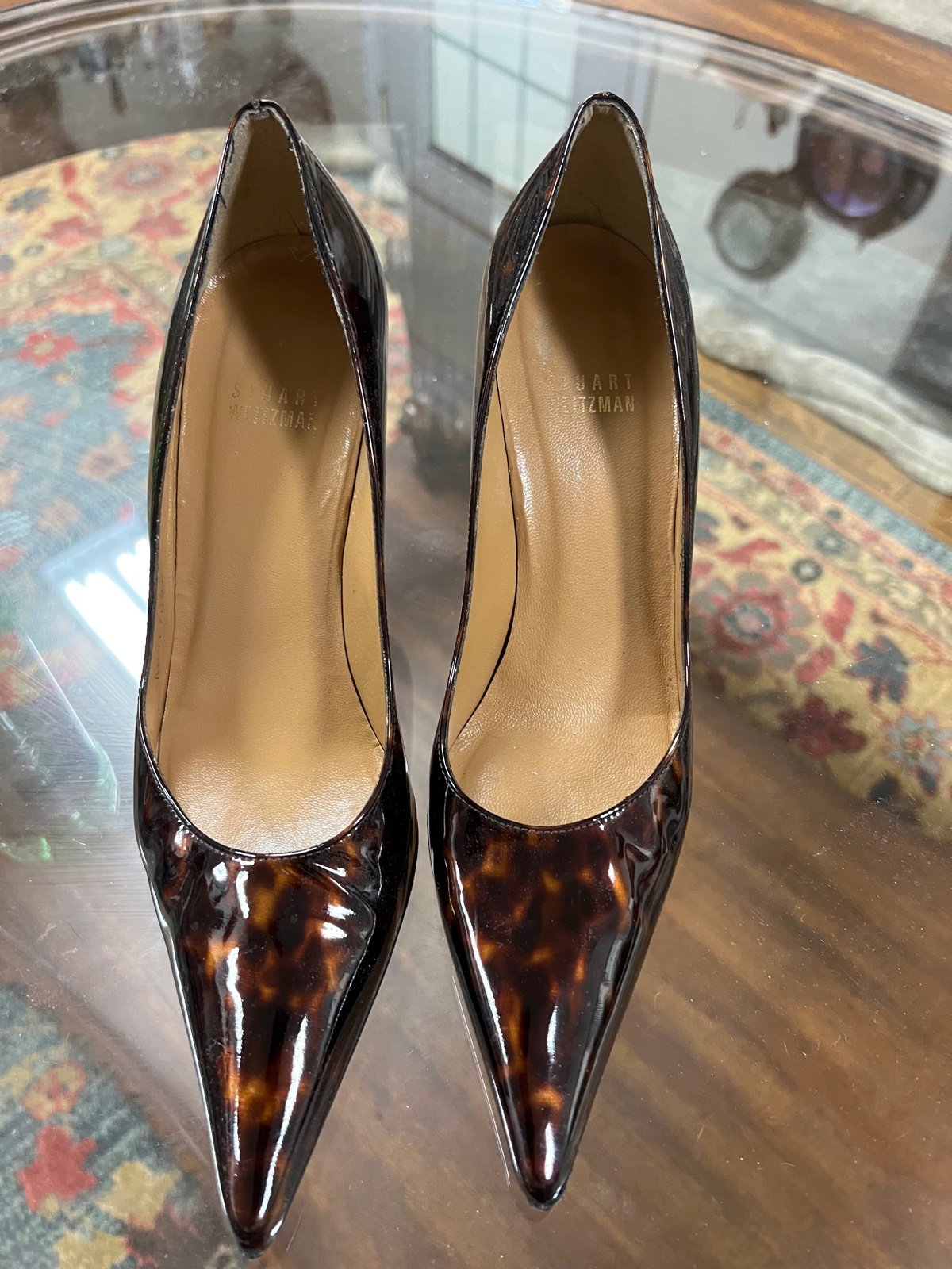 Nice Stuart Weitzman shoes.I love them but my toes won’t fit. Animal print, sz 7