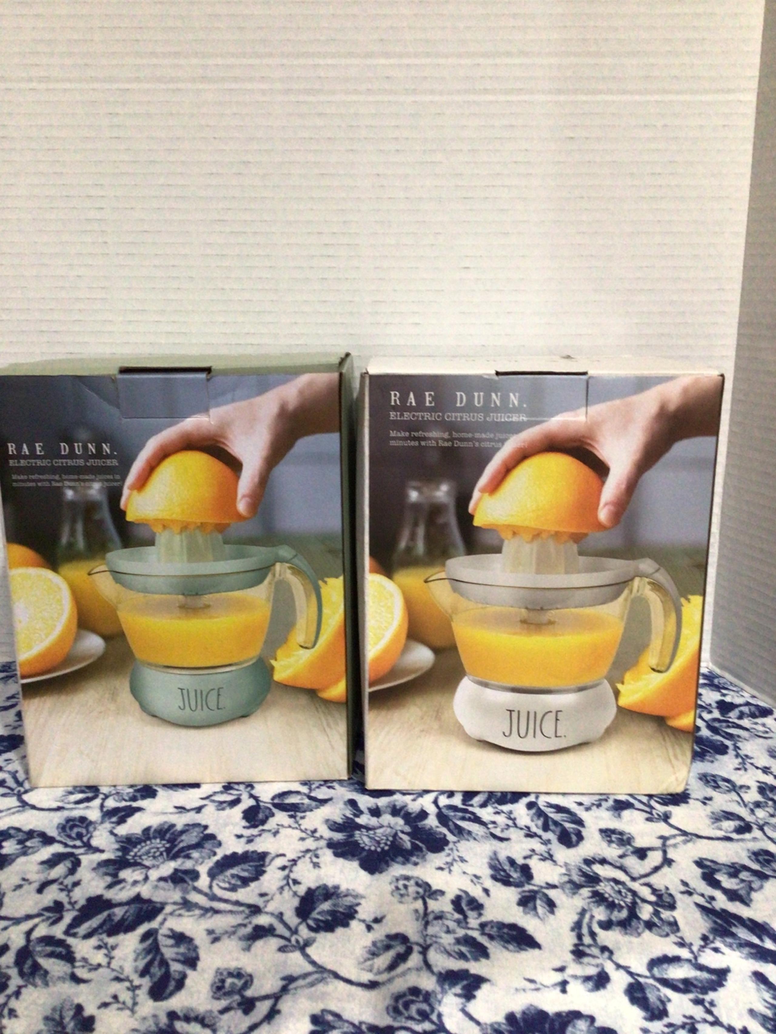 #10HA Rae Dunn (1) ITEM ONLY (WHITE OR GREEN)3 Cup Electric Citrus Juicer