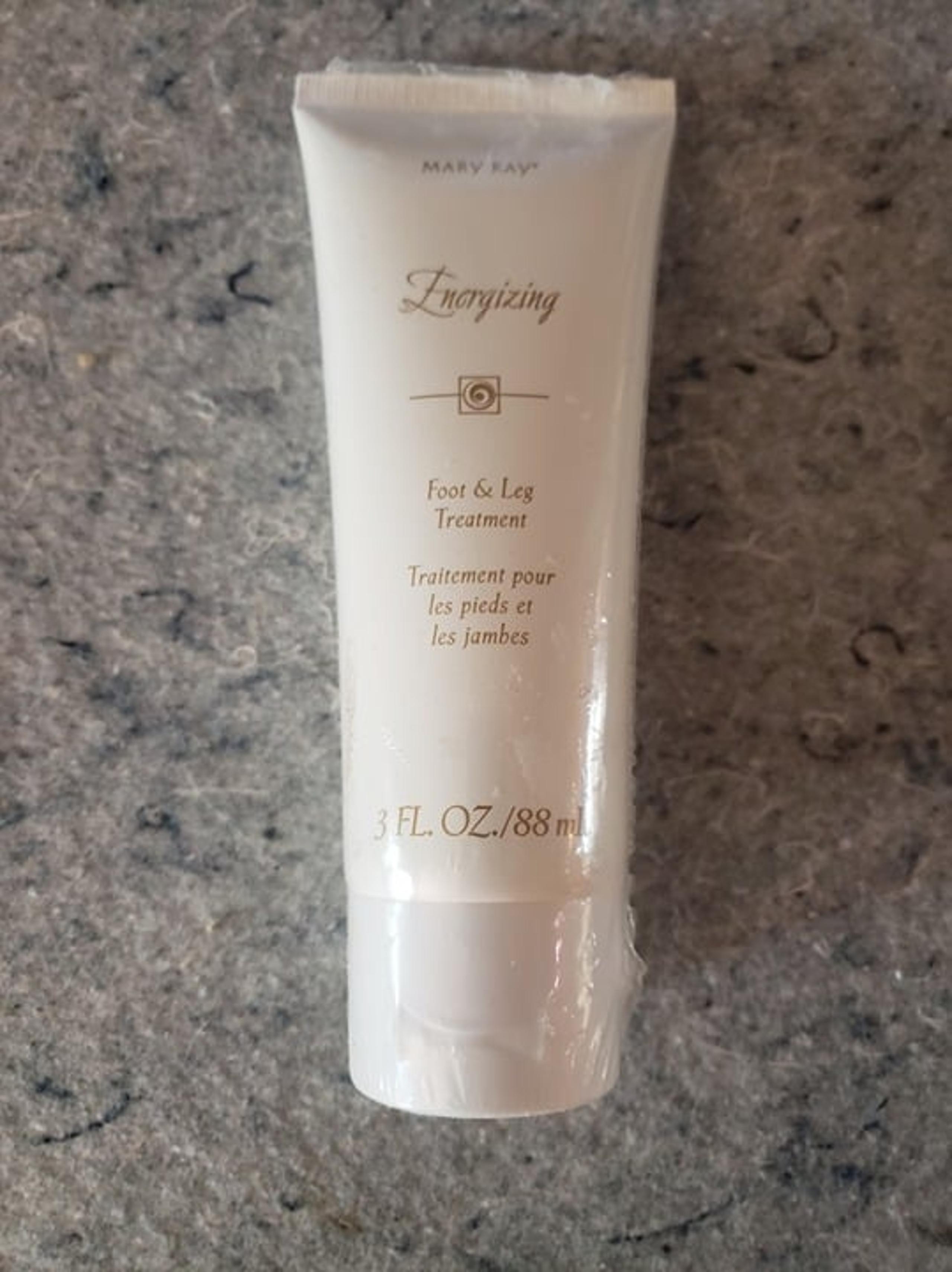 Mary Kay Energizing Foot and Leg Treatment - new sealed