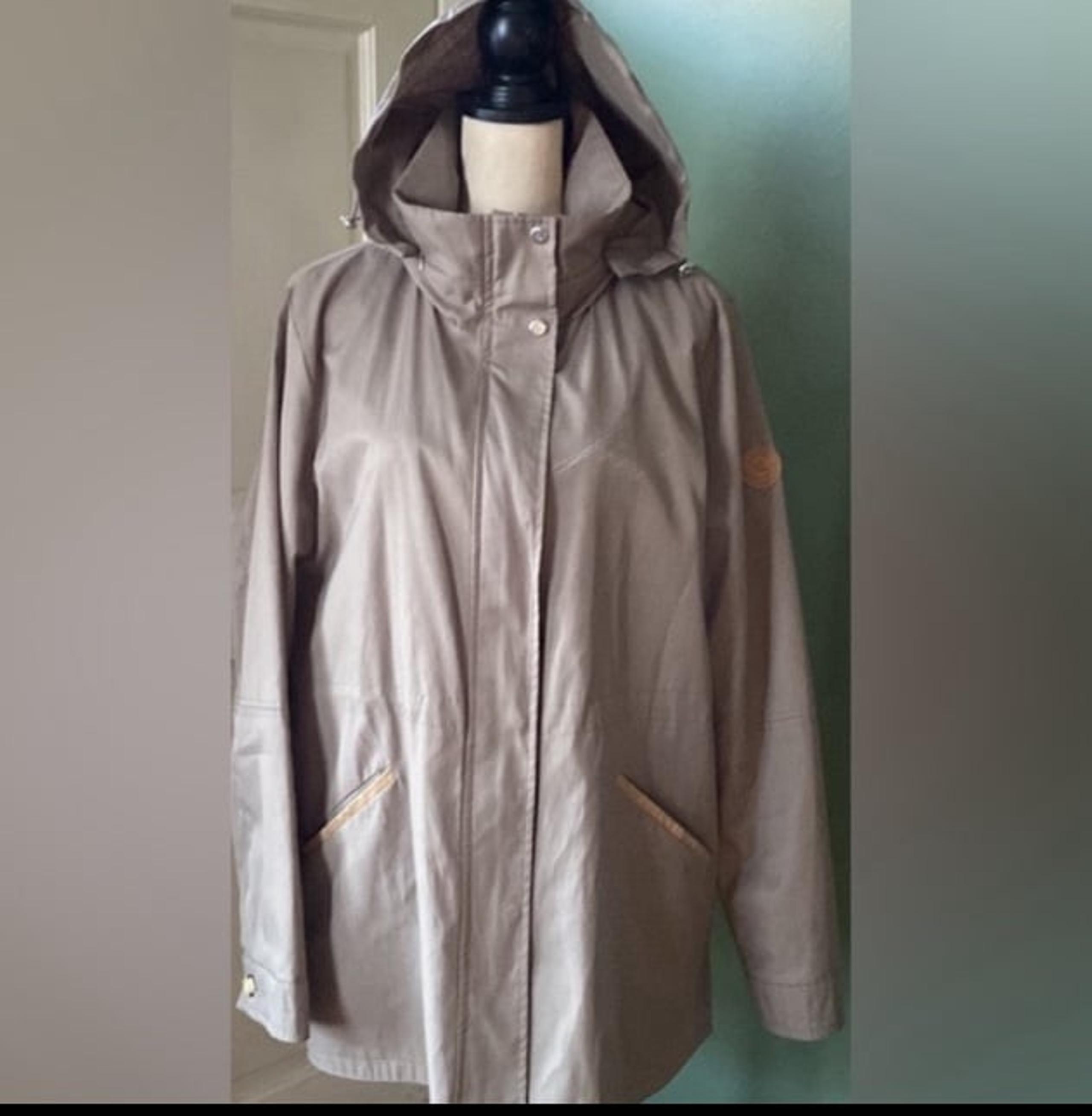 Womens Sz XL Ralph Lauren hooded business casual rain coat,