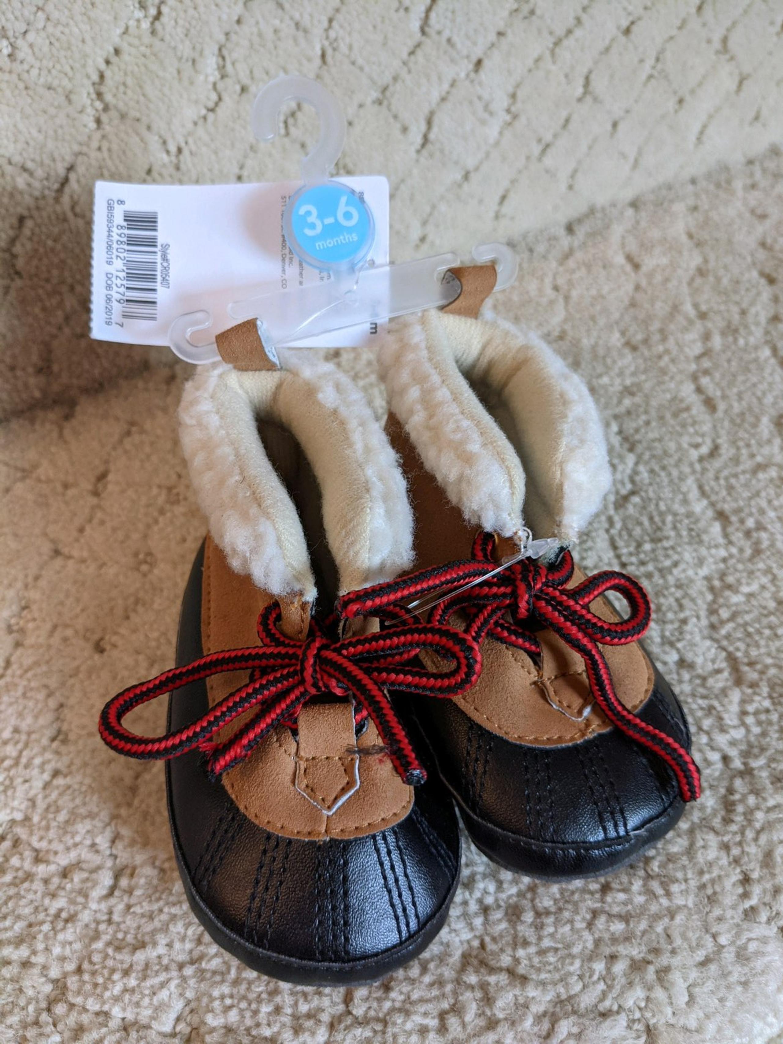 Carter's Duck Boots