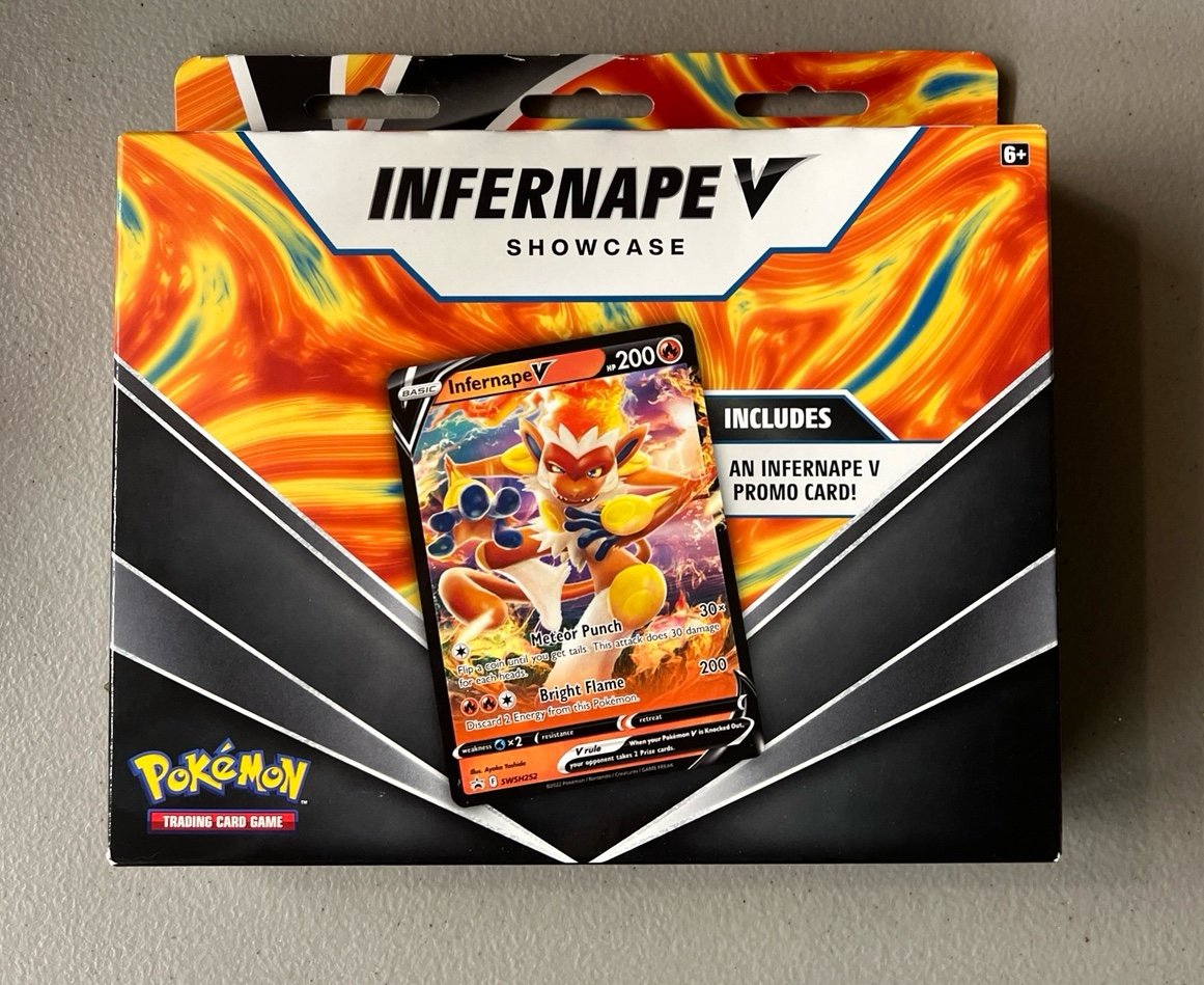 Pokemon TCG: Infernape V Showcase Box Brand NEW