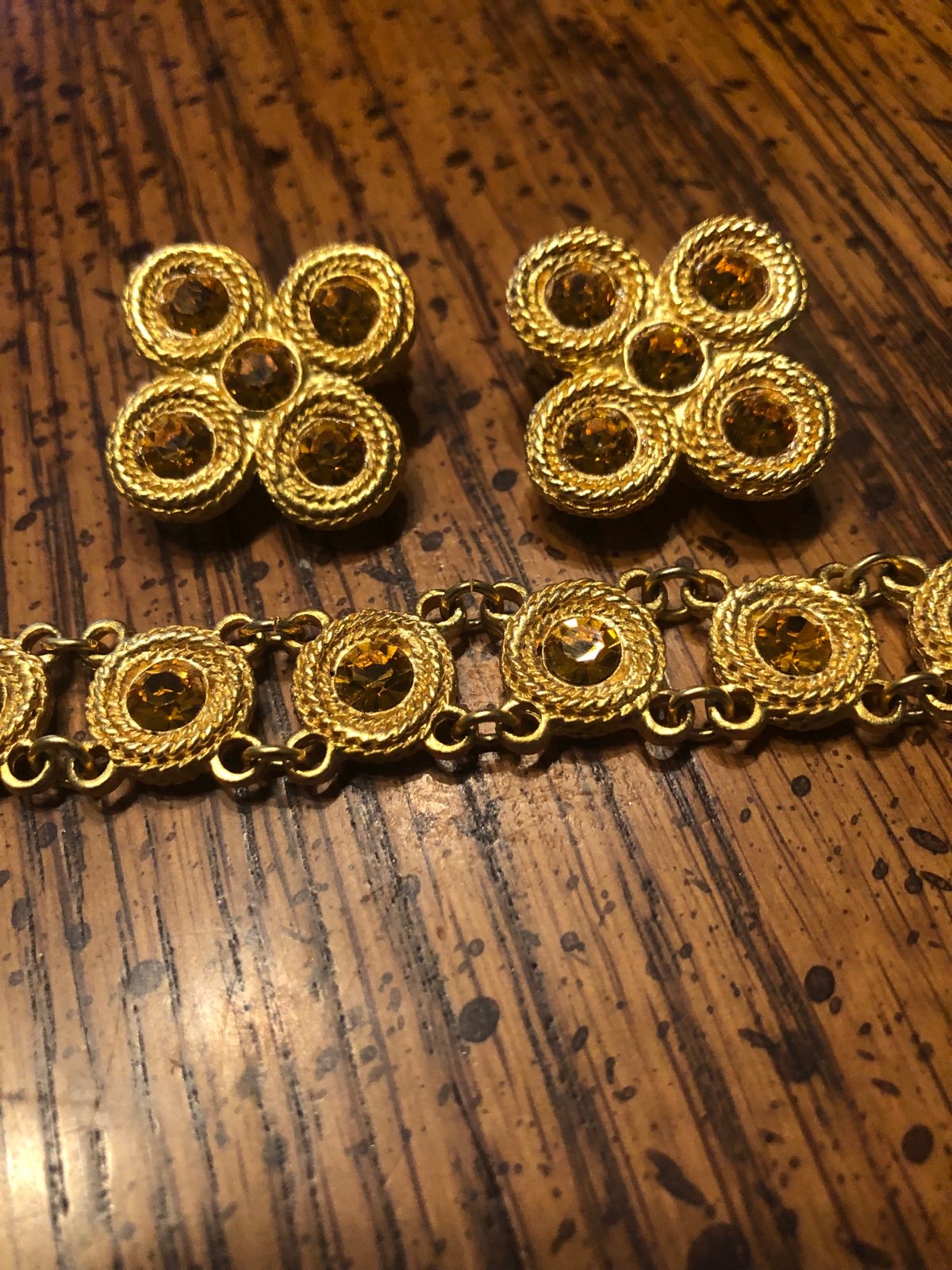 Dubin Matching bracelet & earrings set