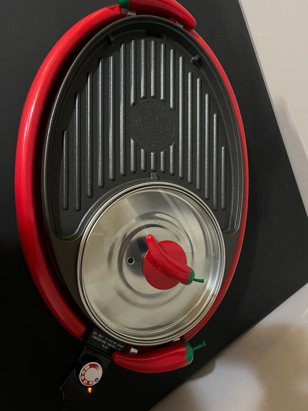 Table top electric fajita grill