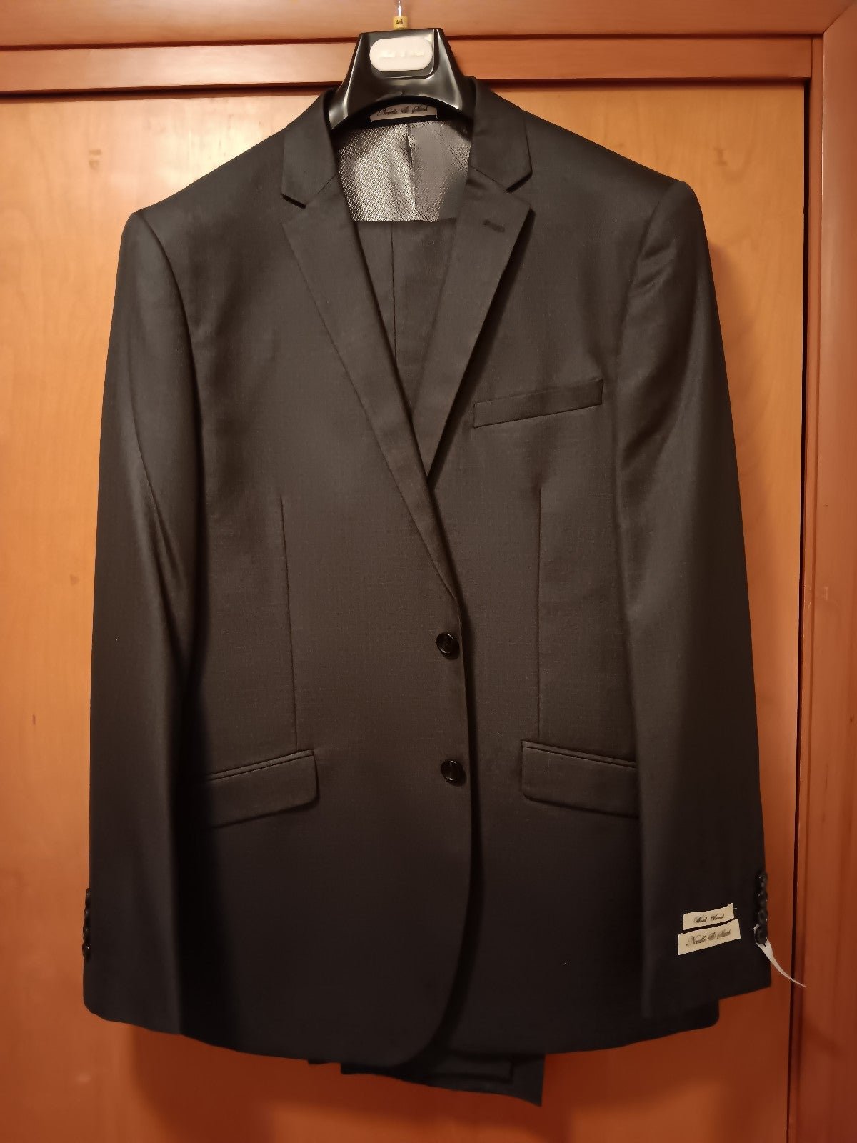 Needle & Stitch Men's Suit