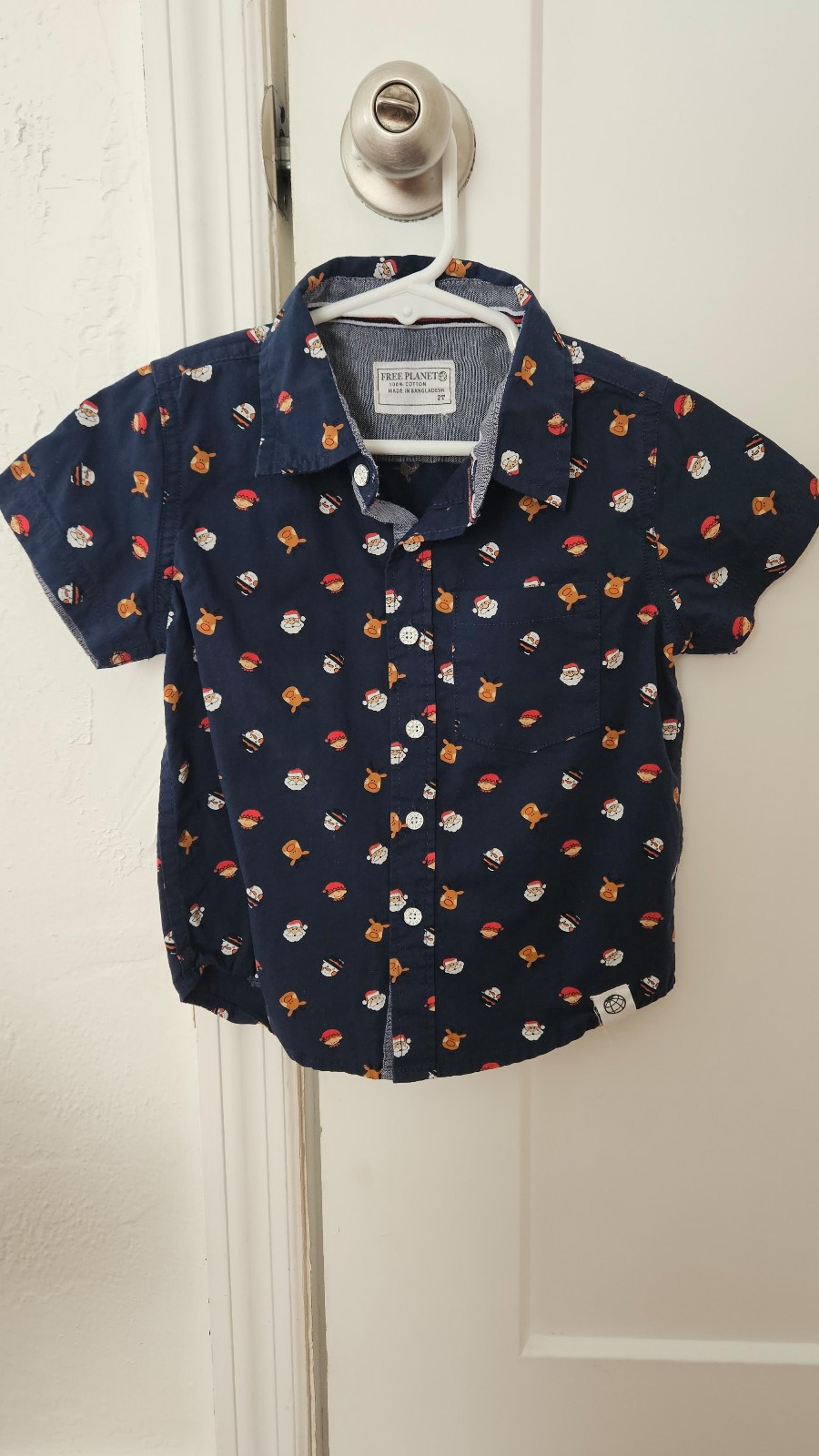 Free Planet short sleeve Christmas button down shirt