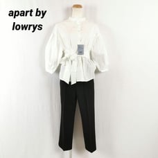 Tagged Blouse & Pants Set for Entrance Ceremony, Graduation, and Events