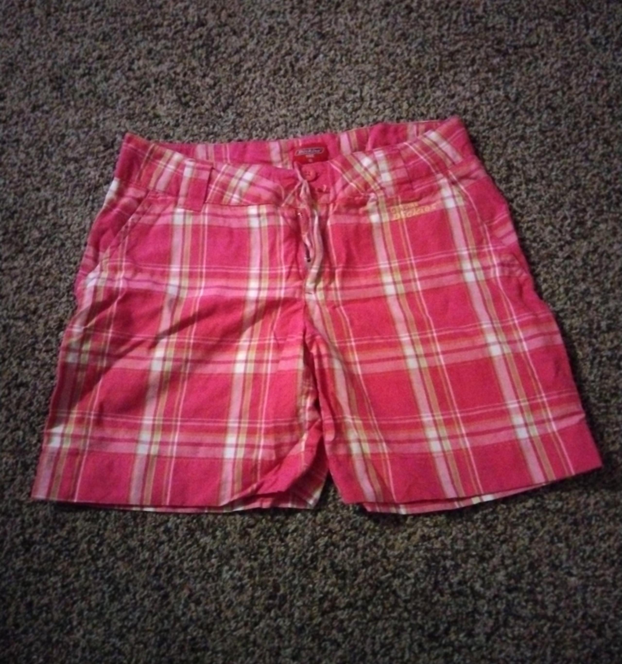 Dickies plaid shorts