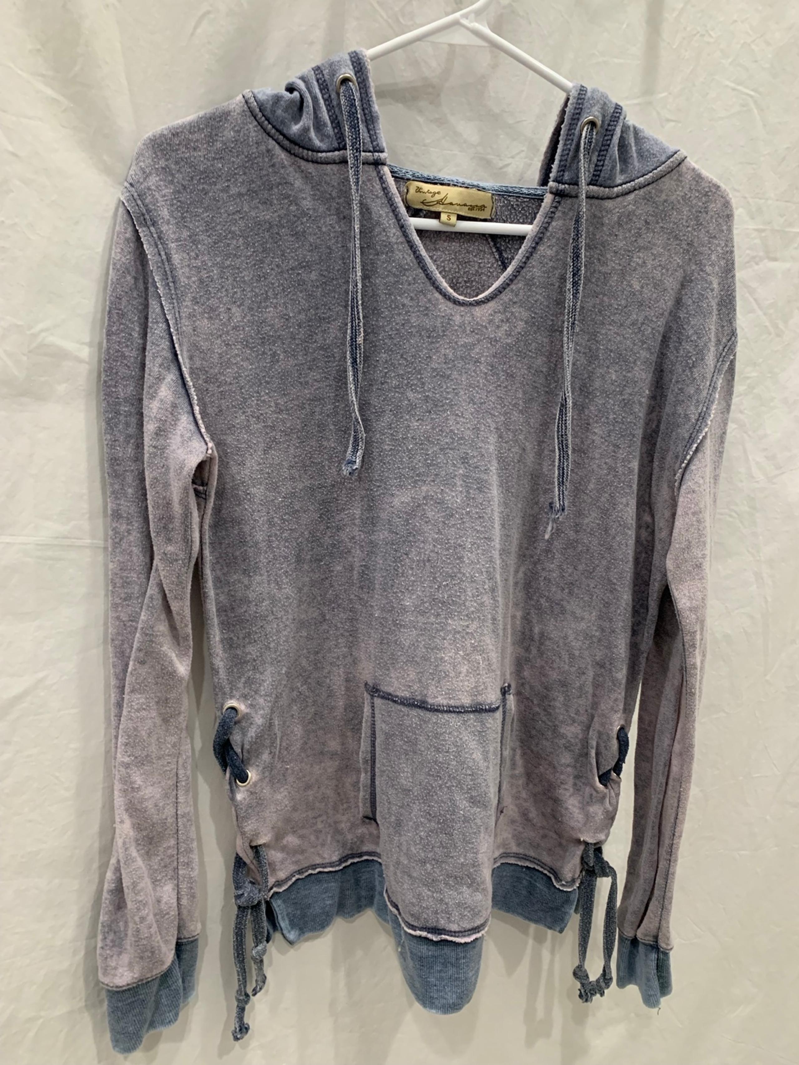 This Women's Vintage Havana hoodie is perfect for any occasion, whether it's for
