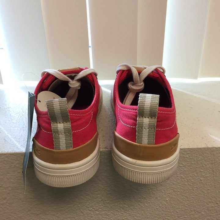 NEW Toms - Travel Lite Low Poinsettia Canvas RED in Womens
