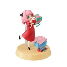 SpyxFamily Embark On A Mission Ichiban Kuji Last One Award Anya Forger Figure