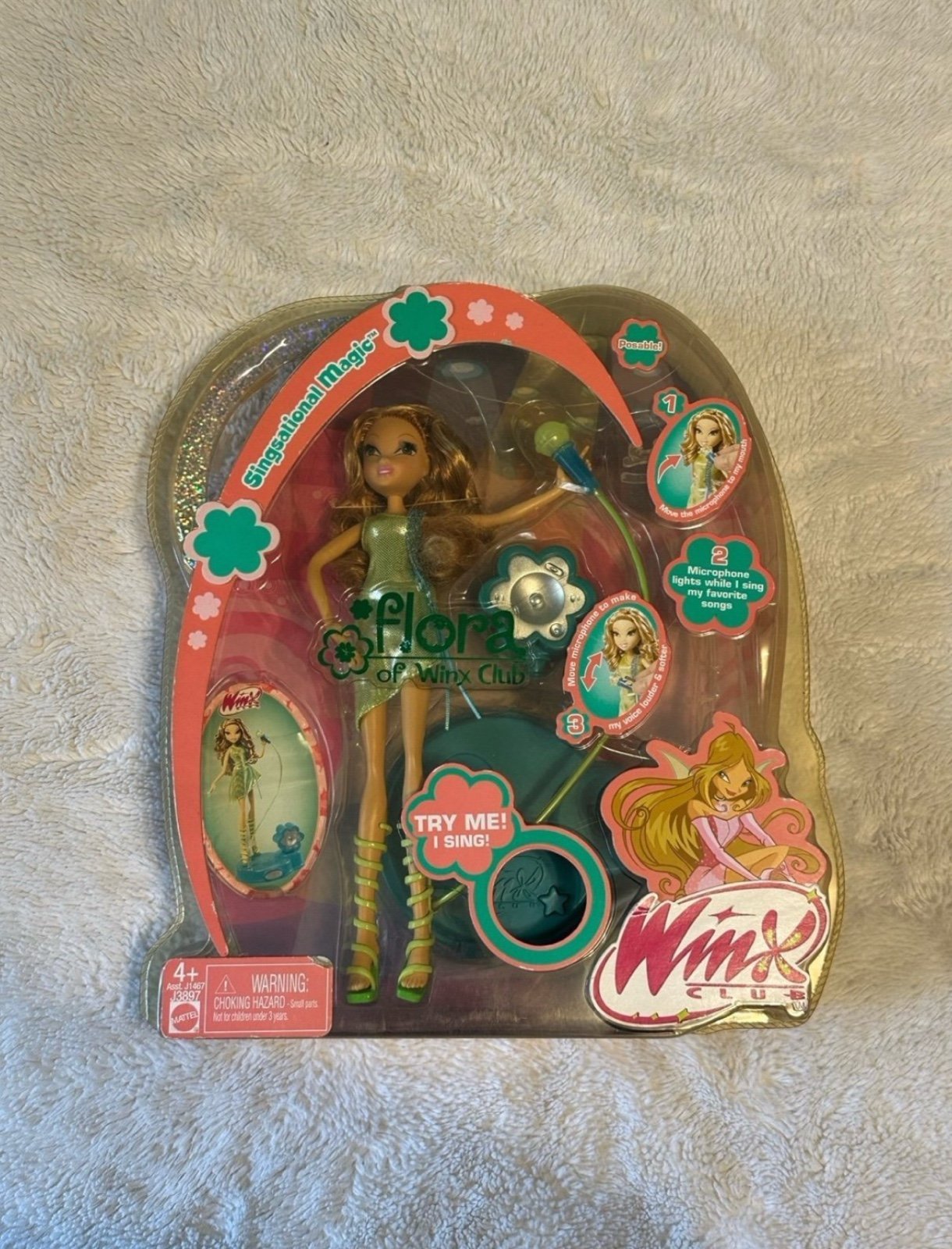 Winx Club Flora SingsWinx Club Flora Singsational Magic Concert Doll Mattel NIB