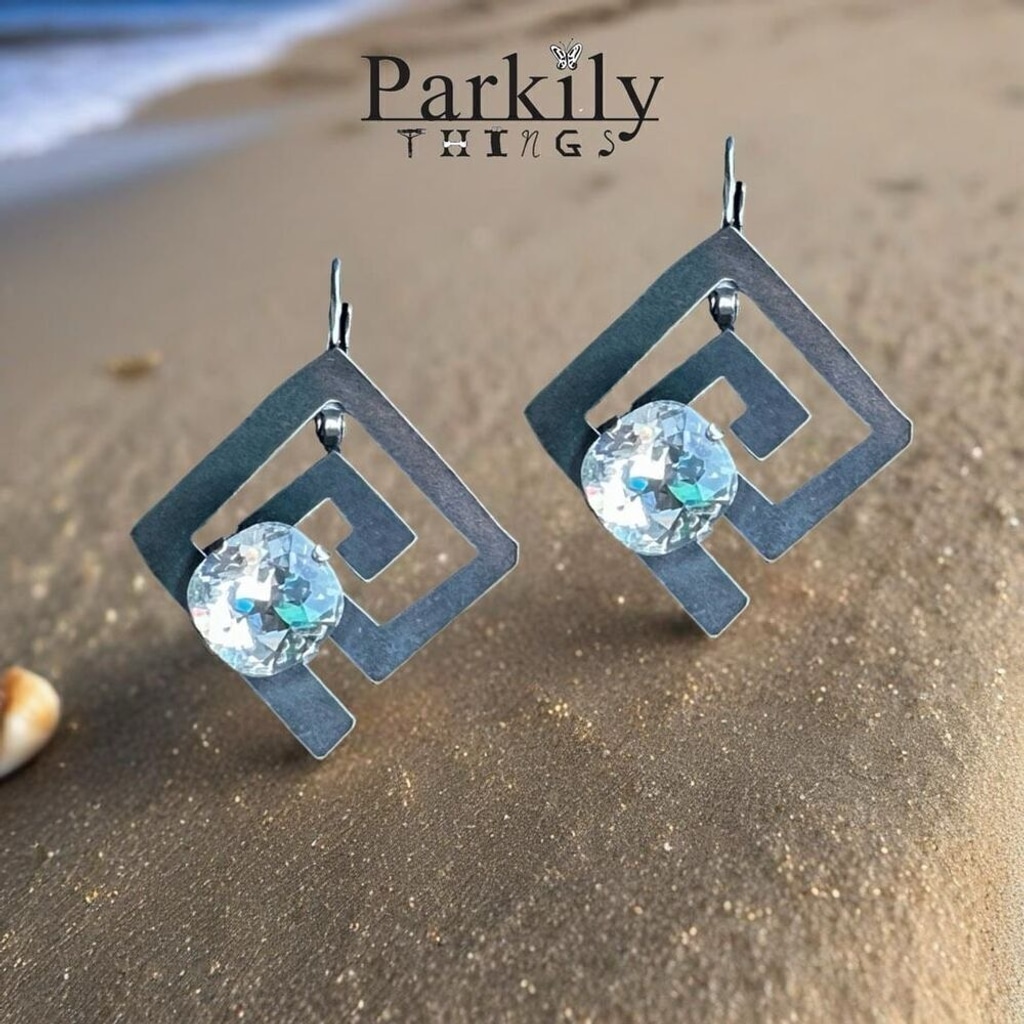 Handcrafted Earrings with Swarovski Crystal