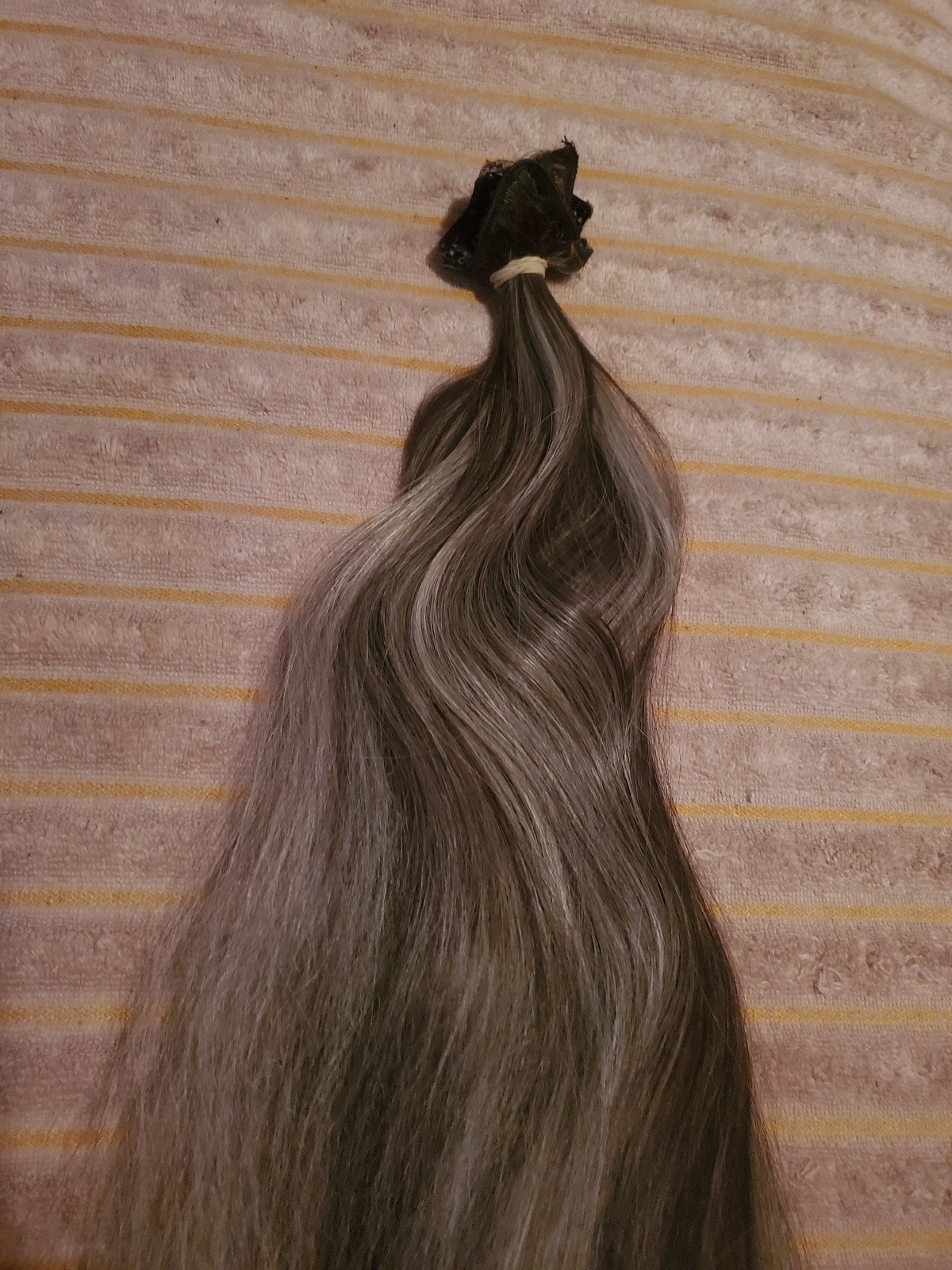 24 brown blonde Hair Extension Clip in