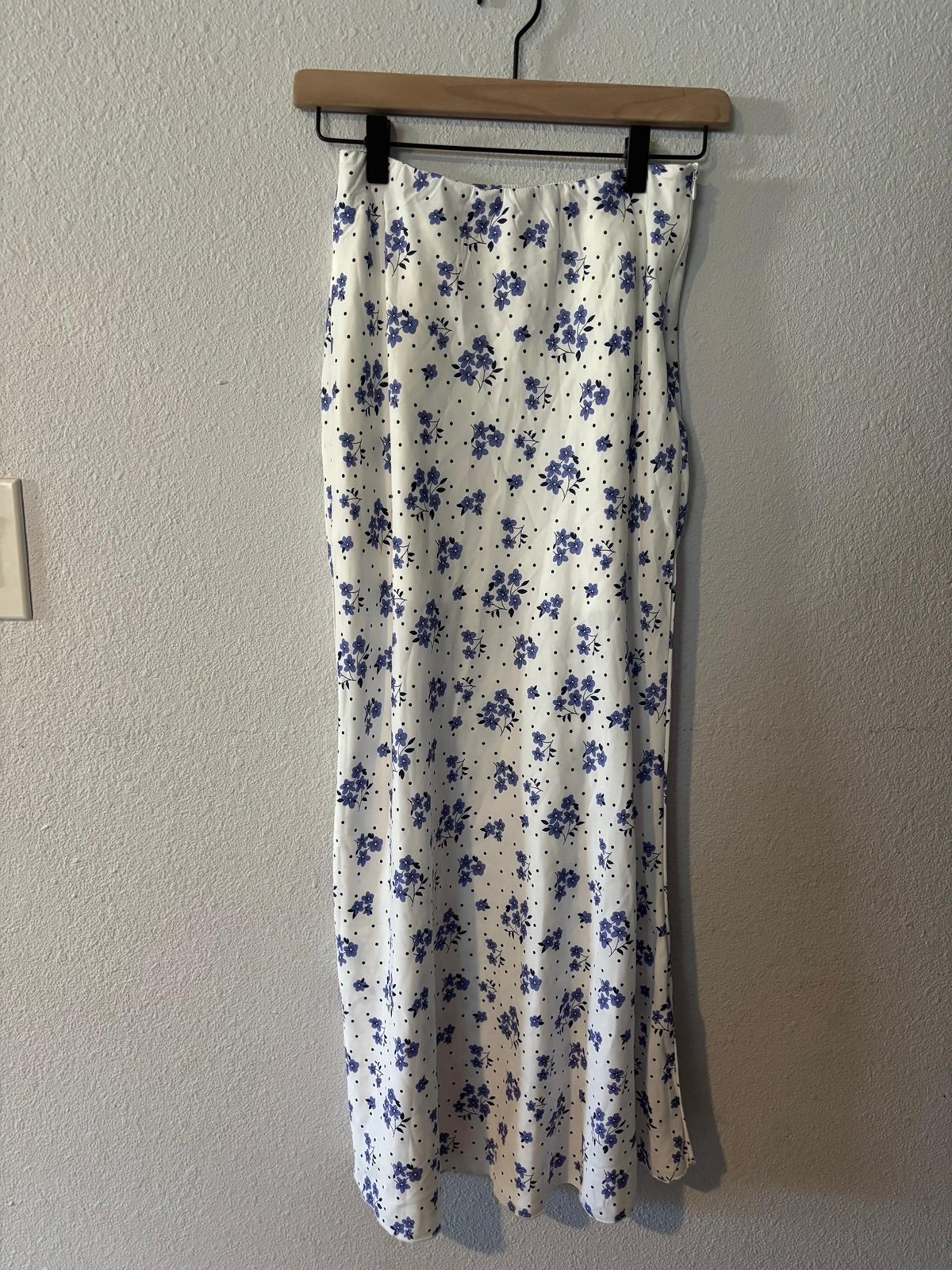 SHEIN Maxi White and Blue Skirt XS