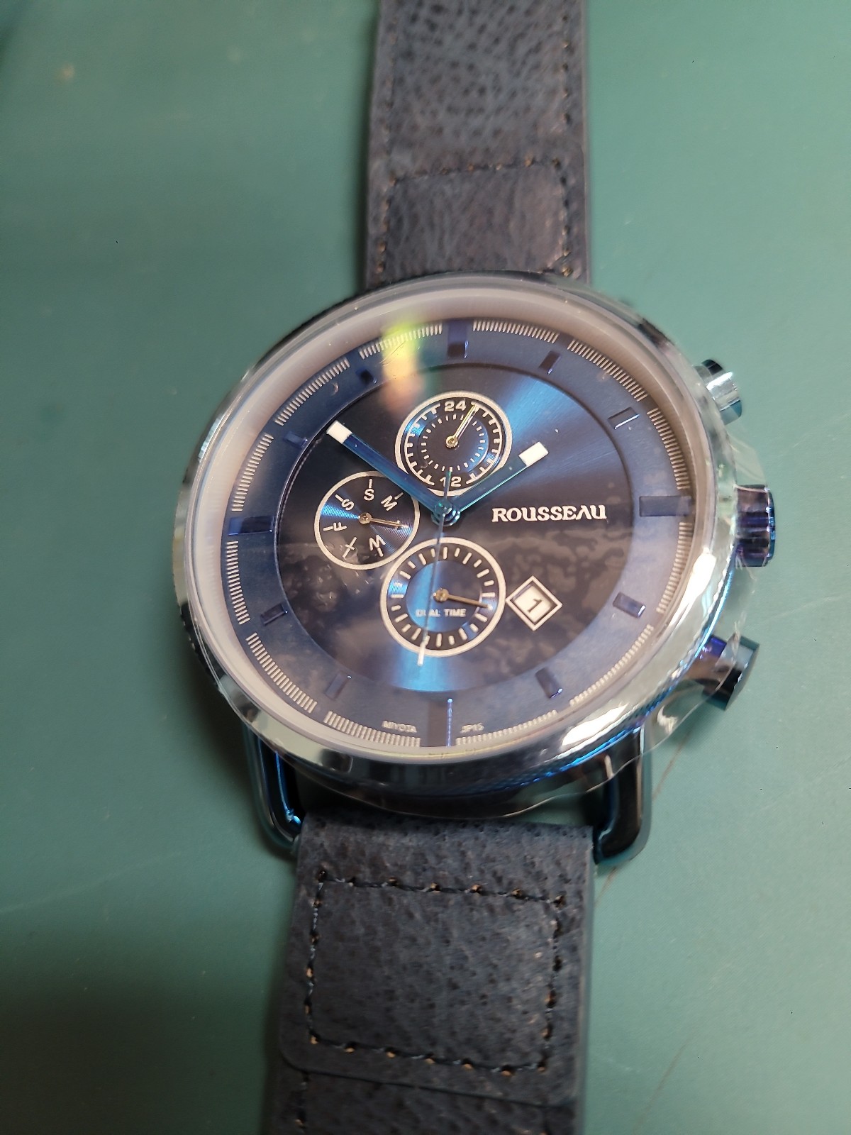 Mens watch