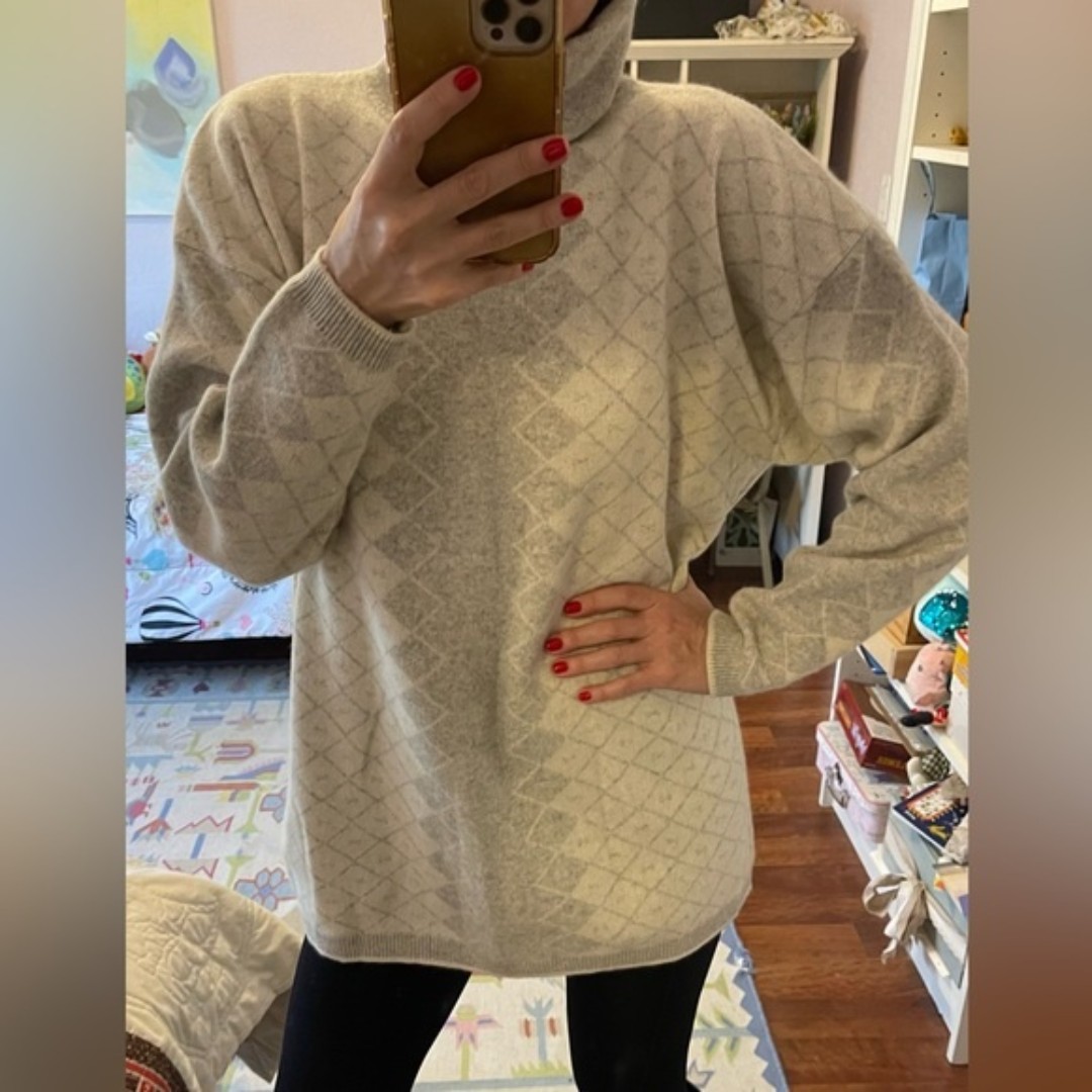 lambswool sweater