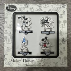 FREE SHIPPING Disney Mickey Mouse Through the Years limited edition 250 pin set