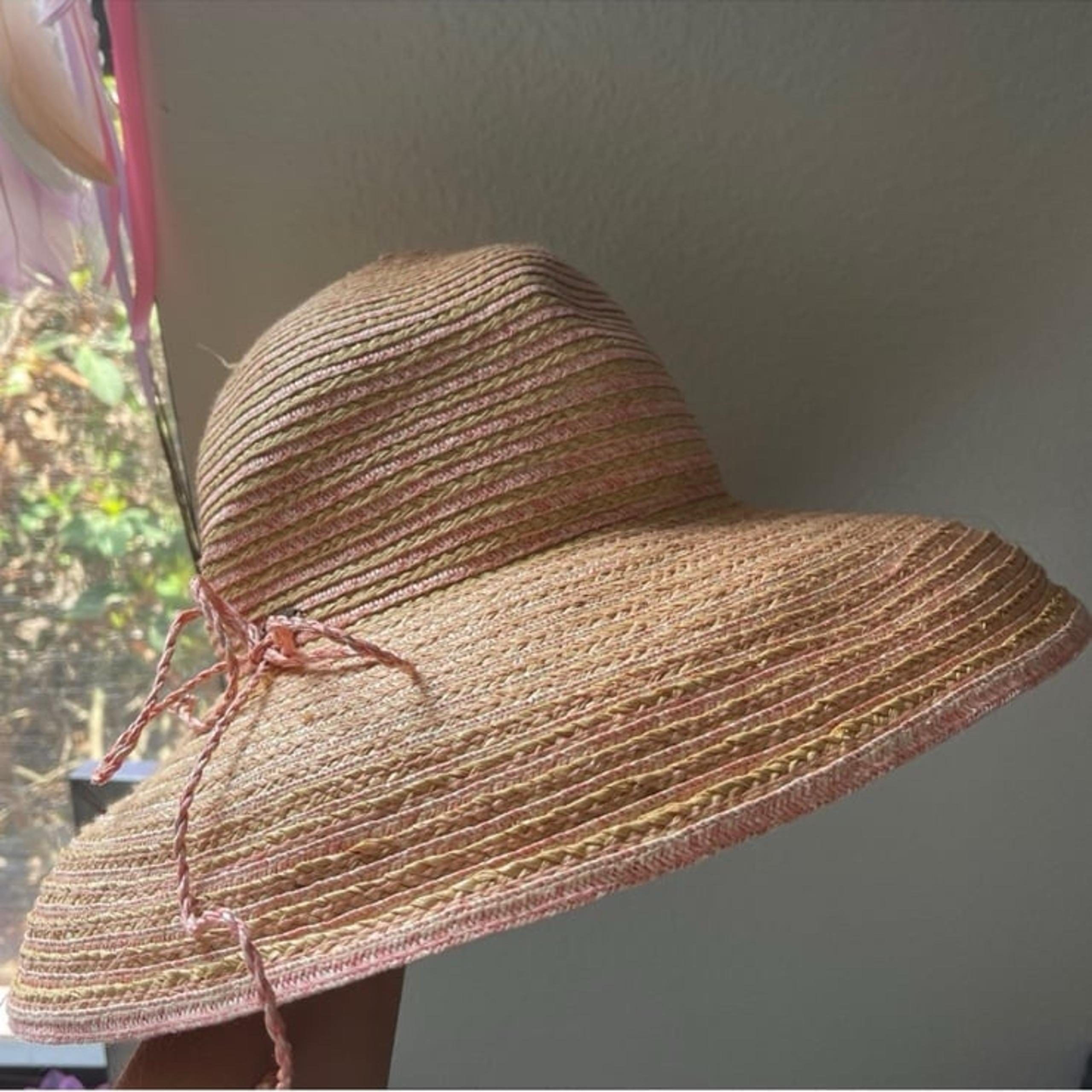 Scala Women's Paper Braid Hat with Dimensional Brim