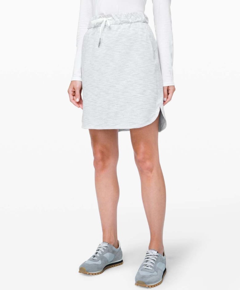 Lululemon On the Fly Skirt Woven Wee Are From Space Nimbus Battleship Size 10