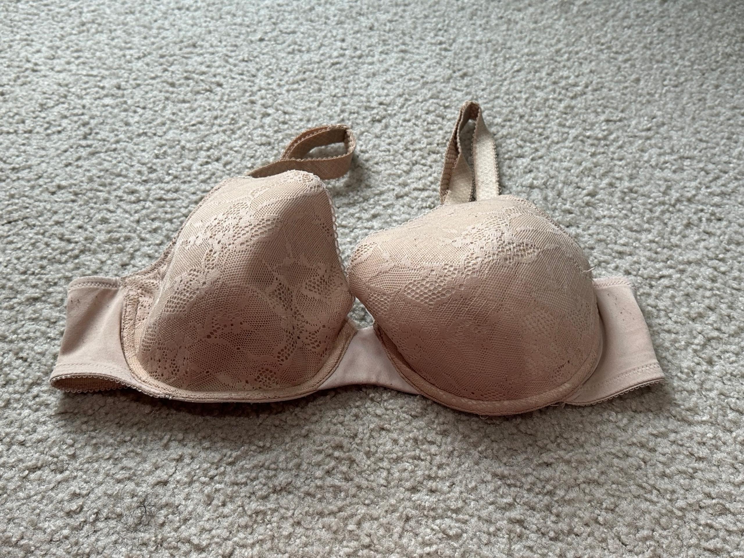 Vanity fair lace padded bra