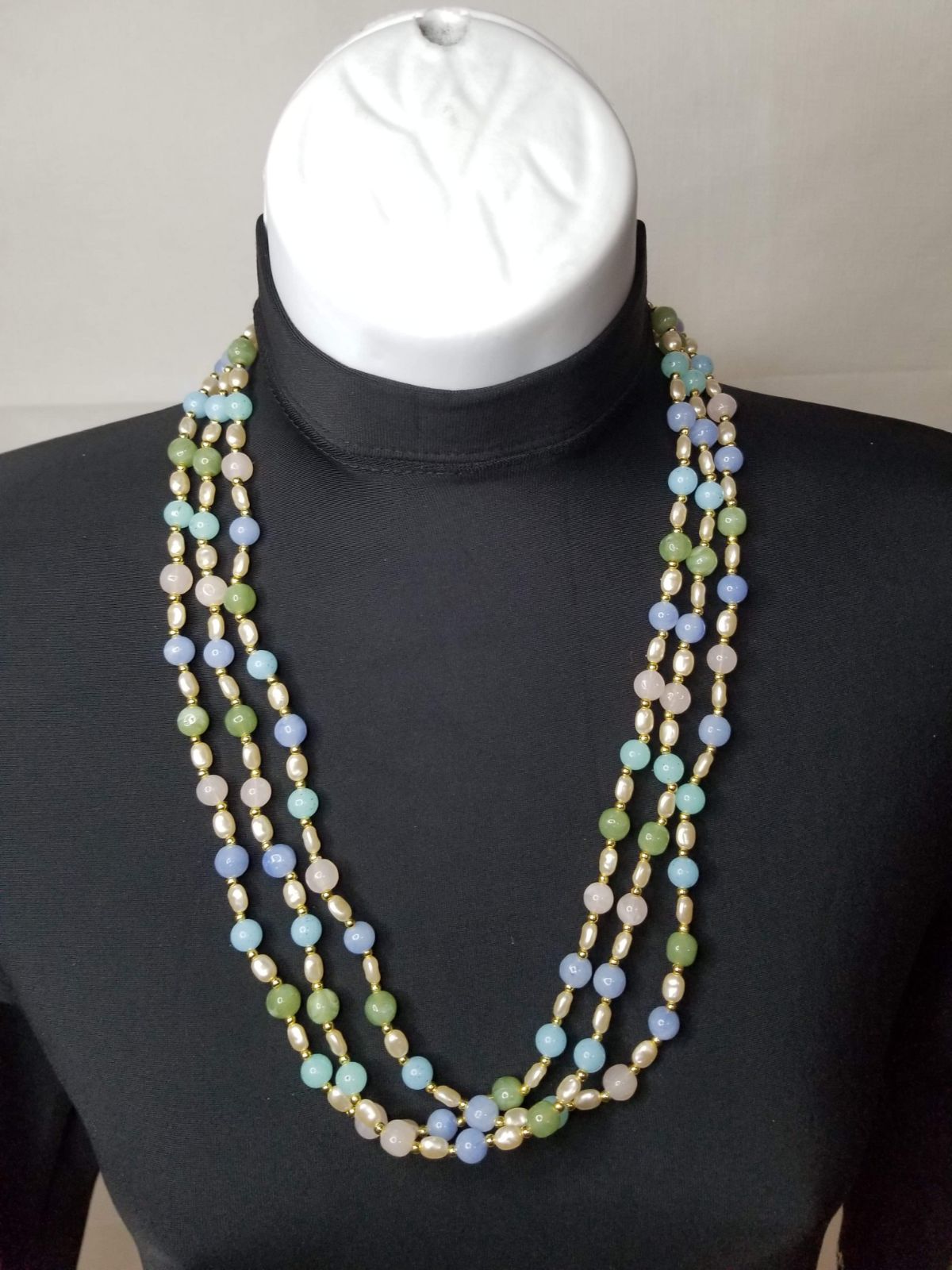 24 Three Strand Quartz Bead Blue Green