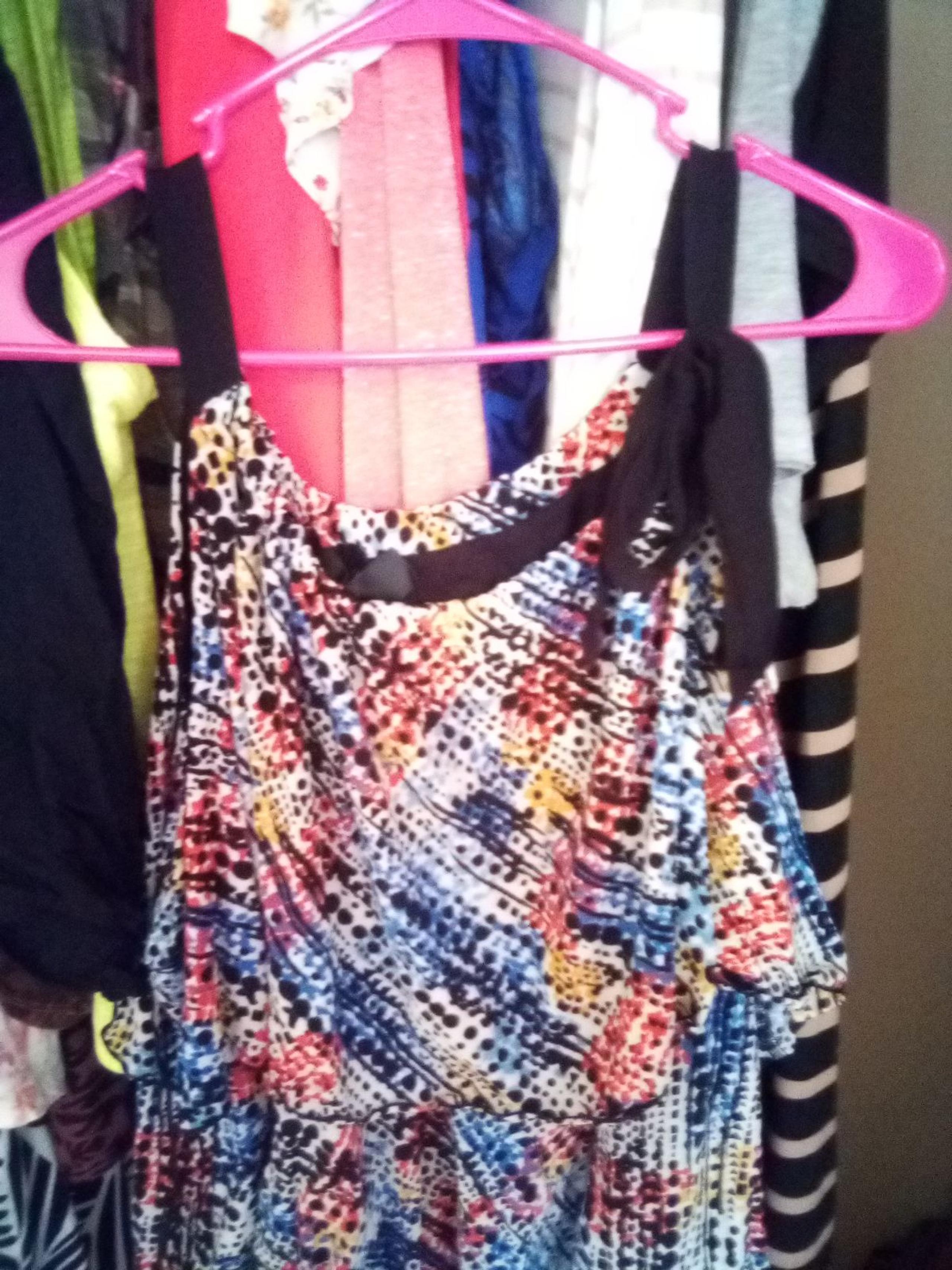 Multi-colored, ruffled bow tank (2X)