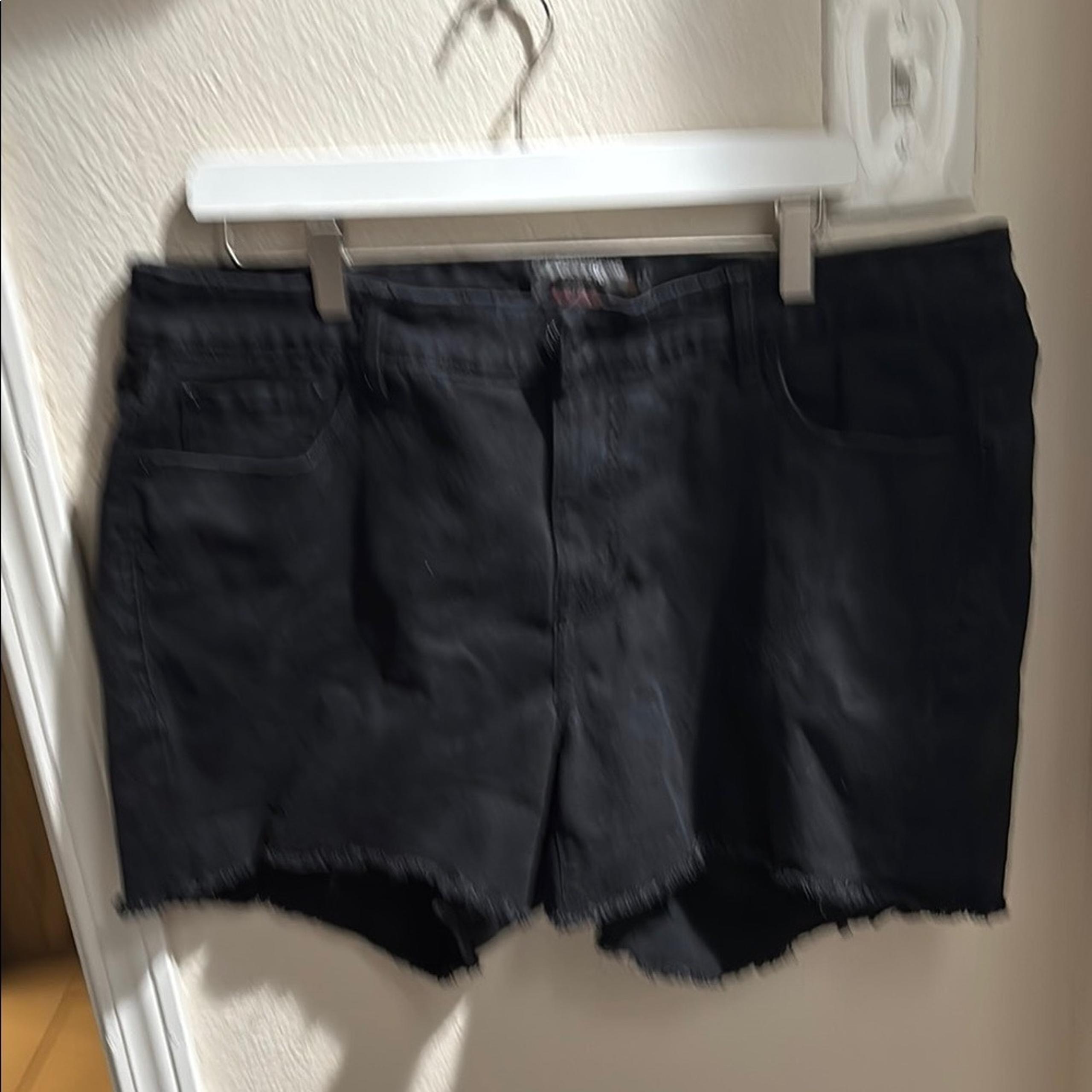 Torrid Women's Black Denim Shorts