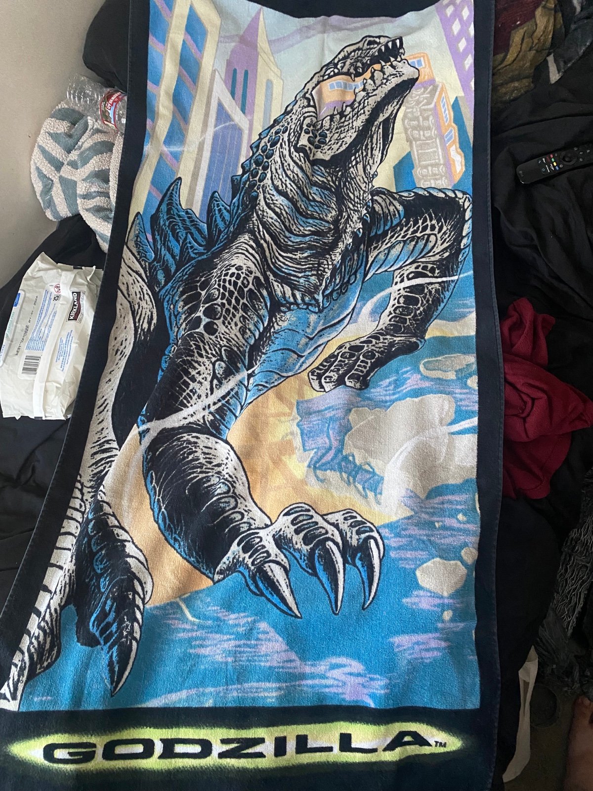 Vintage Godzilla Toho Beach Bath Towel Rare HTF 1998 EUC Bright Colors 26x52