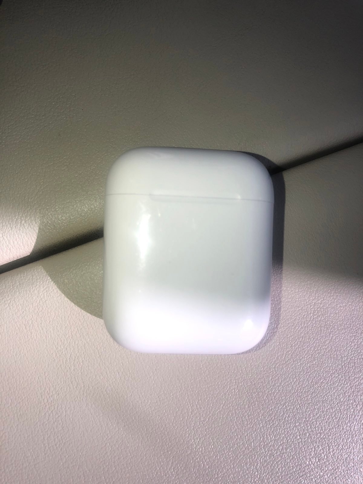 Airpod charging case