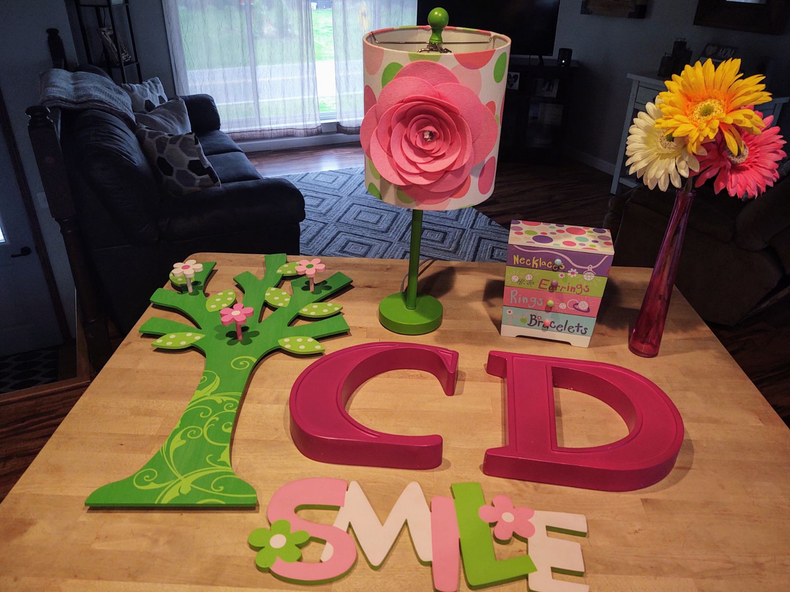 girls room decor
