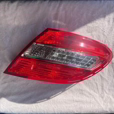 2008-2011 Mercedes C300 Passenger Side Right LED Tail Light Lamp Assembly OEM A2