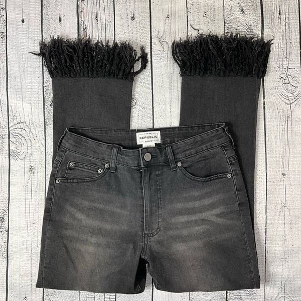 FOR THE REPUBLIC Black Crop Jeans