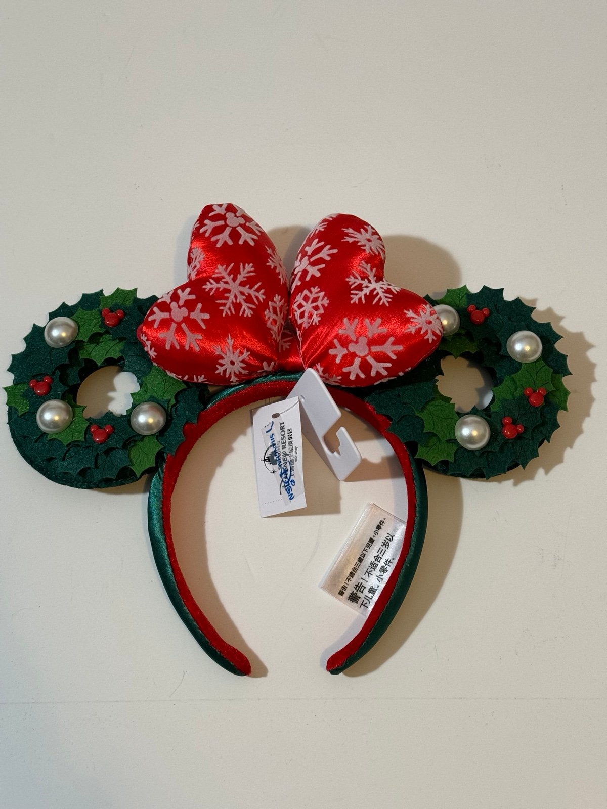 Disney Parks Minnie Mouse Holiday Wreath Ears
