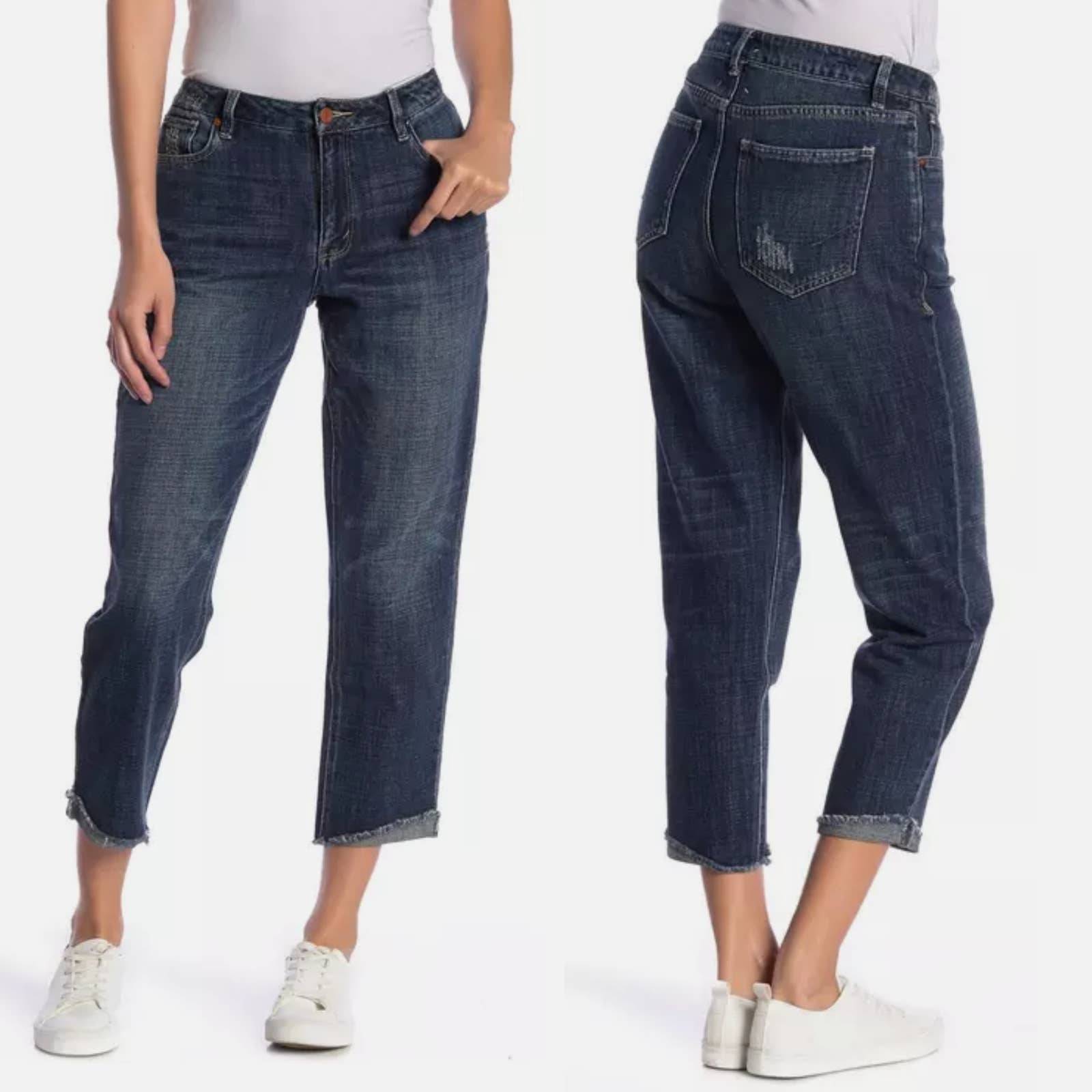 NWT Habitual Vale Raw Slant Hem Boyfriend Jeans
