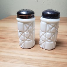 Vintage Quilted Milkglass Salt And Pepper Shaker Set White