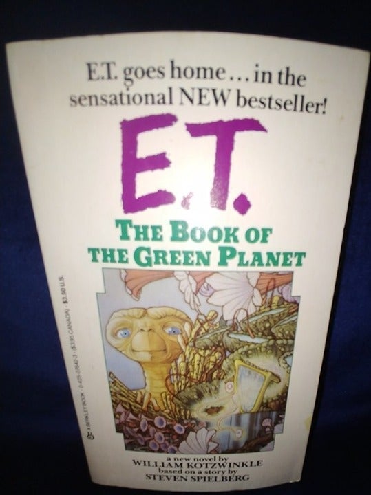 E.T. The book of the Green Planet Willliam Kotzwinkle 1985 used.