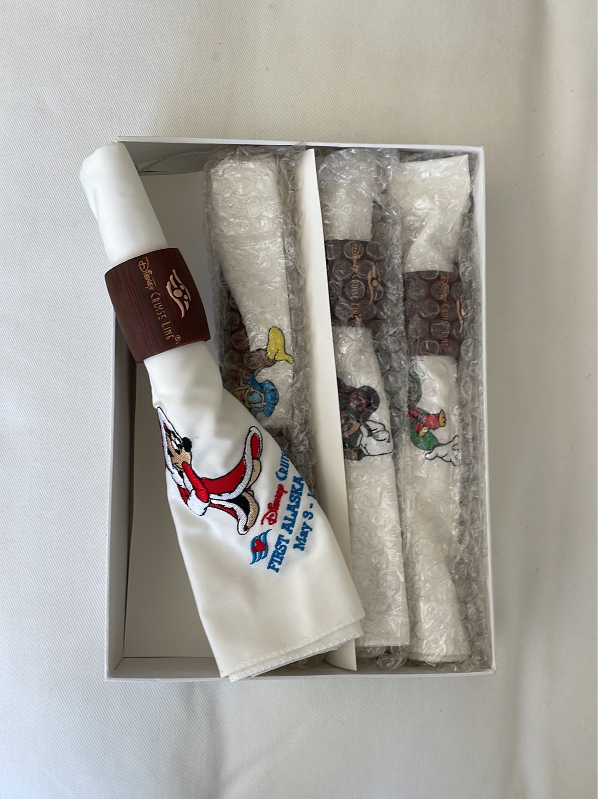Disney Cruise Line DCL WONDER Cast Crew Members Officers Exclusive Napkin Set