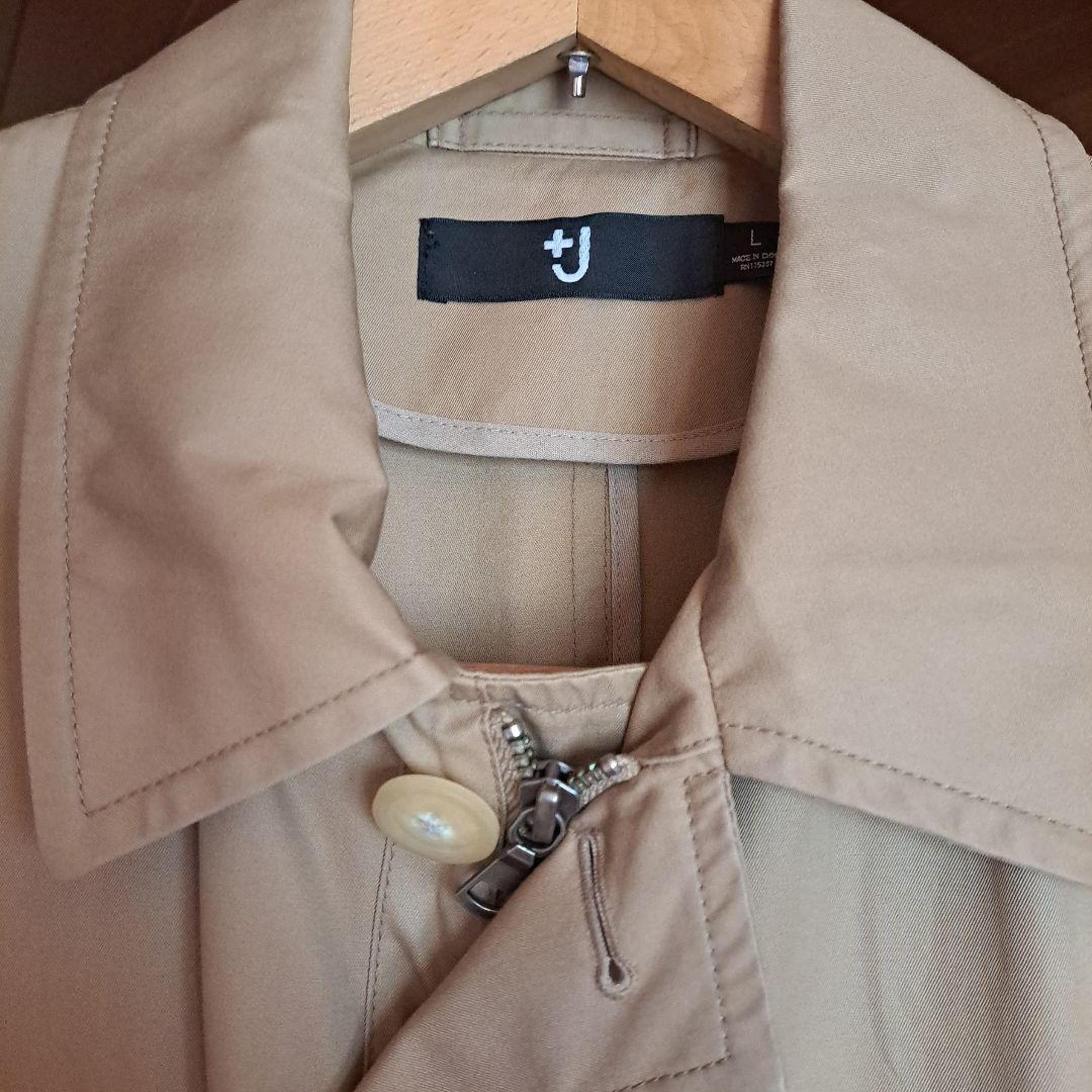 Uniqlo +J Men's Single Trench Coat, 100% Cotton, Size L, Beige, Size L