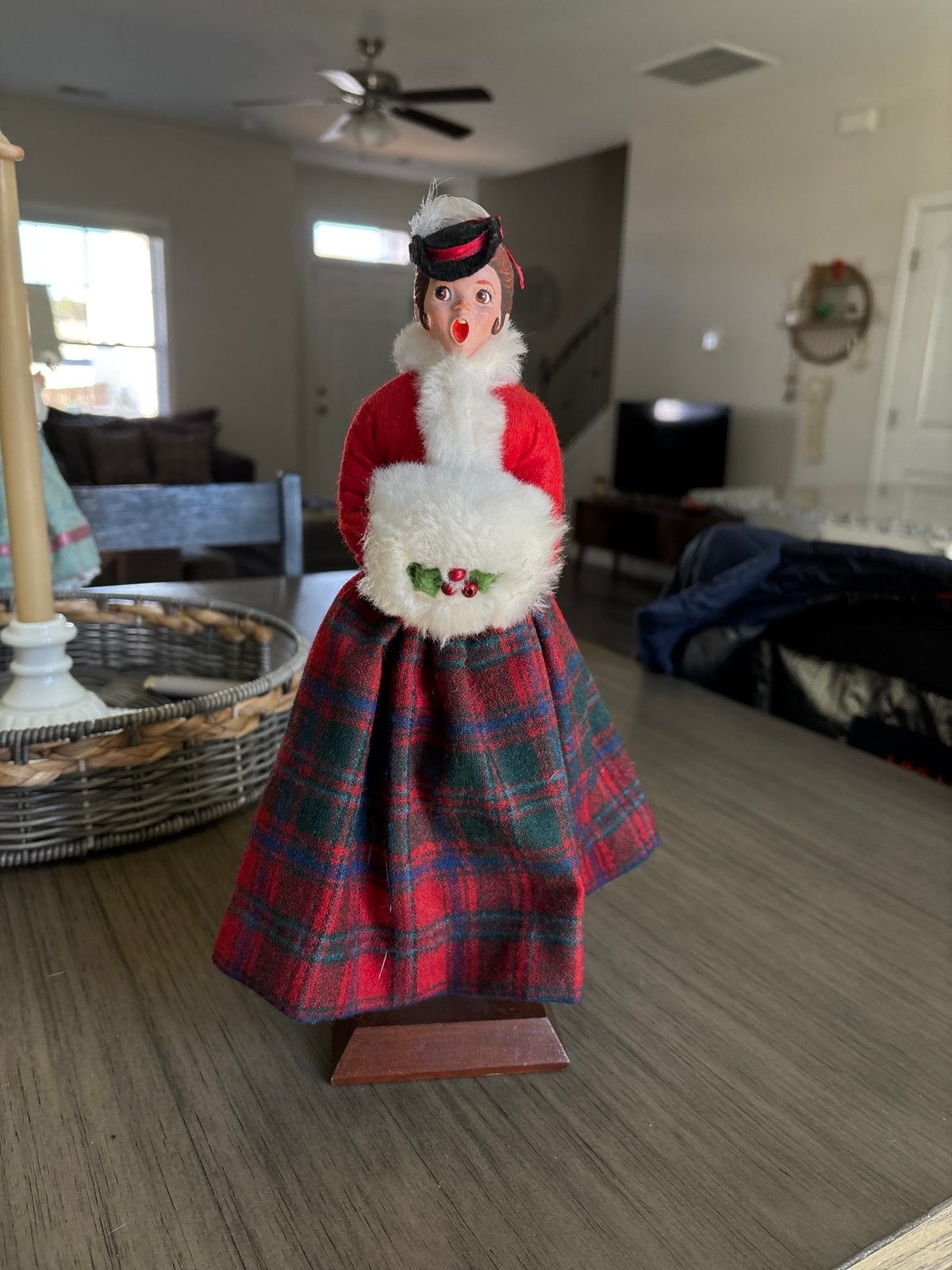 Simpich Christmas doll out of production