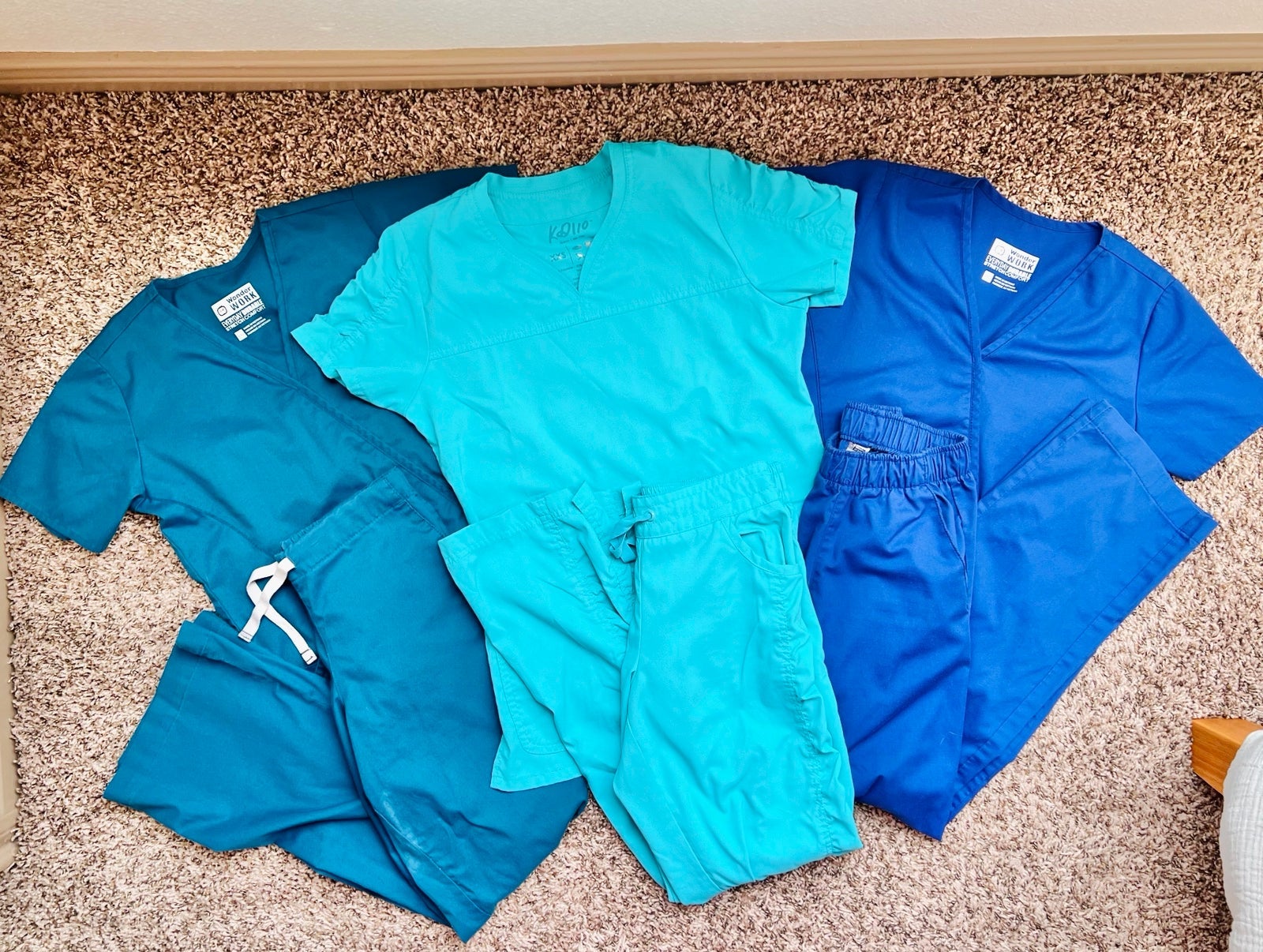 3 for 1 Scrubs Sets XXS/XXSP
