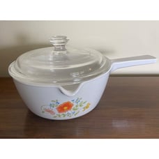 Corning ware Floral Bouquet 1 pint Pot with Lid P-81-B